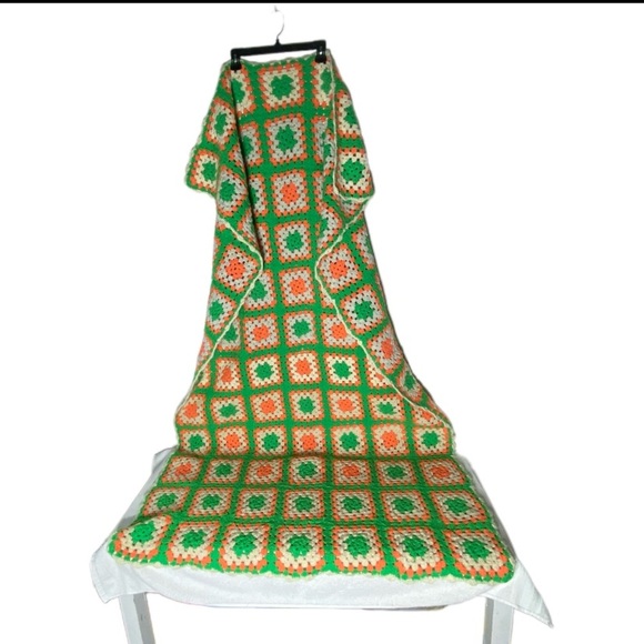 Vintage Handmade Green Orange Cream Granny Square Crochet Afghan Blanket - Picture 2 of 12